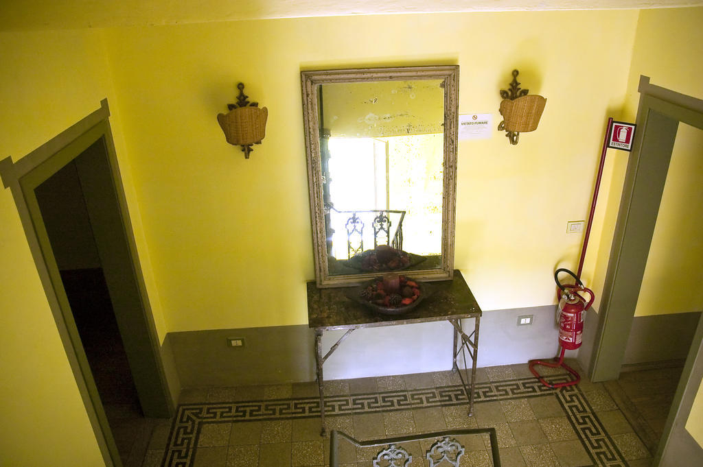 מליאנו אין טוסקנה Locanda Delle Mura Anna De Croy מראה חיצוני תמונה
