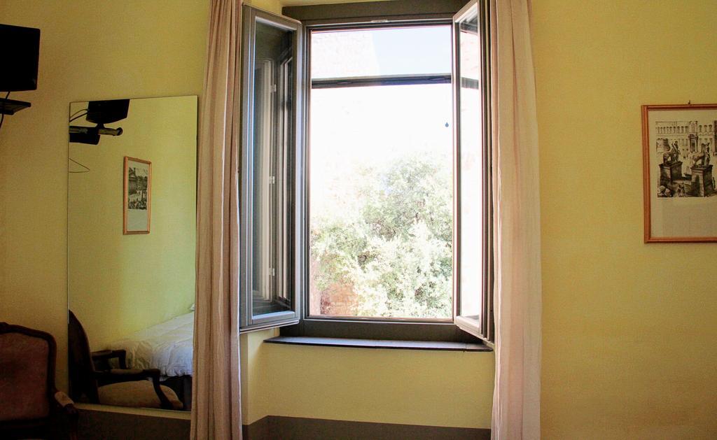 מליאנו אין טוסקנה Locanda Delle Mura Anna De Croy מראה חיצוני תמונה